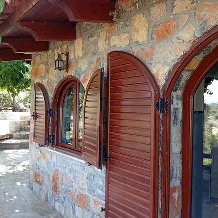Holiday home Despoina