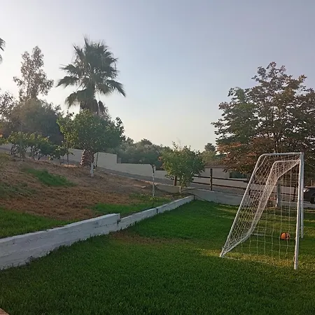Despoina Holiday home Amarynthos